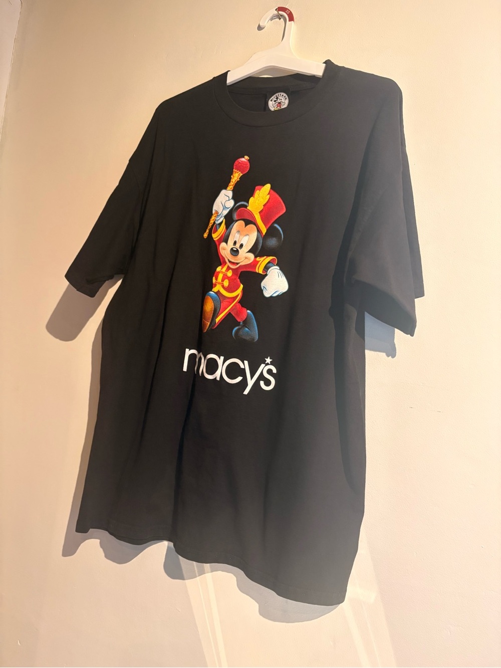 Vintage 90s Mickey thanksgiving day parade tshirt NWT